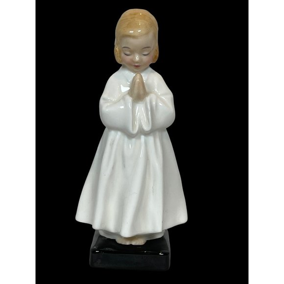 Vtg. Royal Doulton Other - Vtg. Royal Doulton Bedtime HN 1978 Praying Girl Figurine Fine Bone China